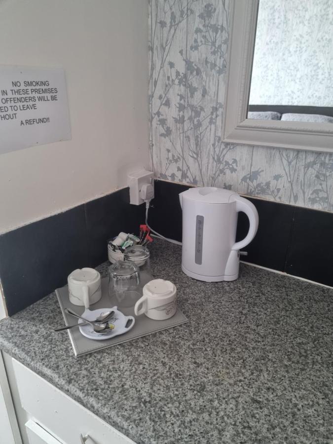 Leeds House Guest House Бринлингтон Экстерьер фото