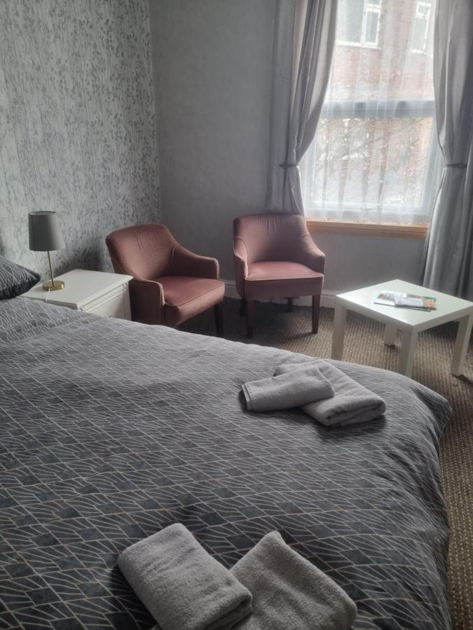 Leeds House Guest House Бринлингтон Экстерьер фото